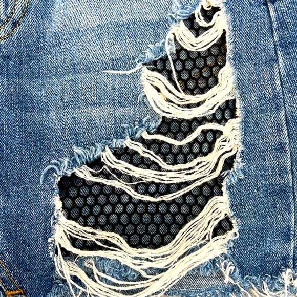 TopShop - Moto Black Fishnet Detail Stonewash Rip Distressed Mini Skirt Size 2 - Picture 12 of 12